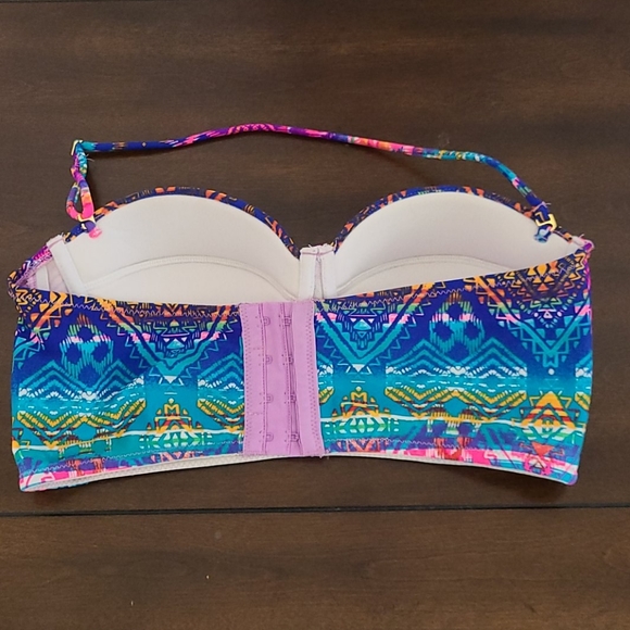 NWOT Jessica Simspson Swim top halter - Picture 3 of 6